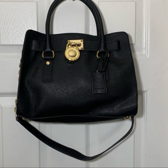 Michael Kors -Black Saffiano Leather Purse with crossbody strap - Picture 3 of 16